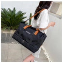 Bolsa de Viagem para Academia de Grande Capacidade
Bolsa de fitness portátil para curtas distâncias. Ideal para transporte, pode ser usada como bolsa de ombro ou crossbody. Perfeito para homens que praticam esportes, é à