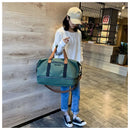 Bolsa de Viagem para Academia de Grande Capacidade
Bolsa de fitness portátil para curtas distâncias. Ideal para transporte, pode ser usada como bolsa de ombro ou crossbody. Perfeito para homens que praticam esportes, é à