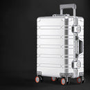 Mala de viagem 100% em liga de alumínio e magnésio, com rodinhas, disponível nos tamanhos de 20, 24 e 29 polegadas. Ideal como bagagem de mão ou para cabine.